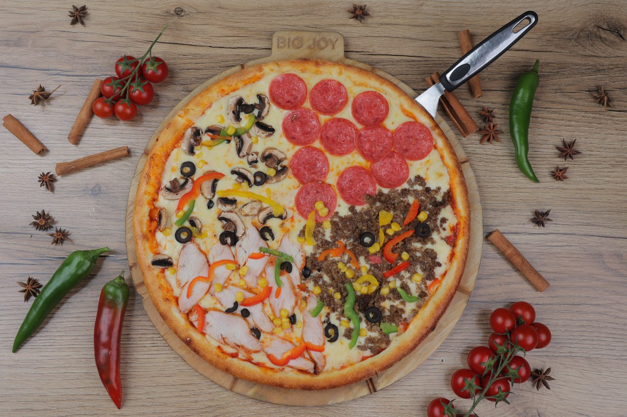 4 xil sezon pizza o'rtacha